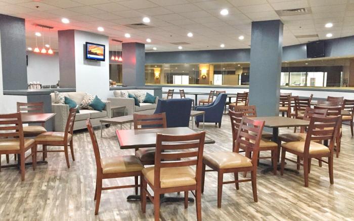 Quality Inn & Suites East Syracuse - Carrier Circle
