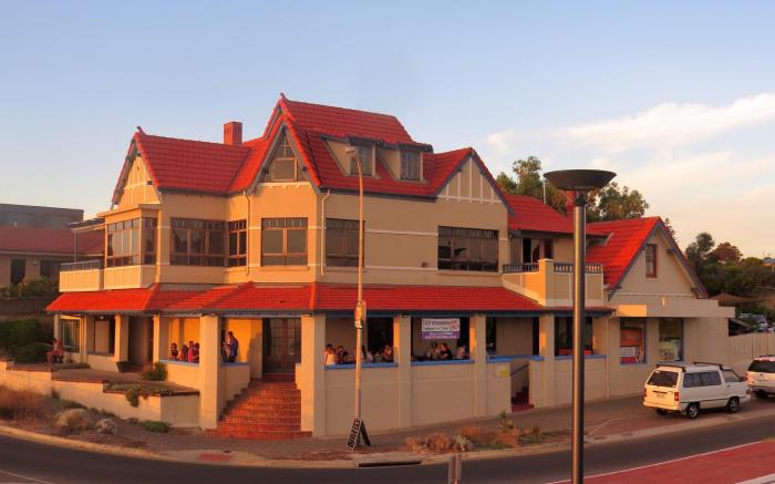 McCloud House of Port Noarlunga