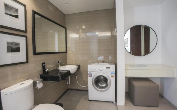 Premium 2BR Apartment at The Linden By Travelio