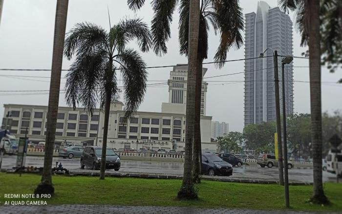 Zulanie Suite @ Troika Residence, Wifi & Netflix