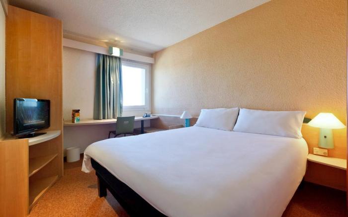 ibis Setubal