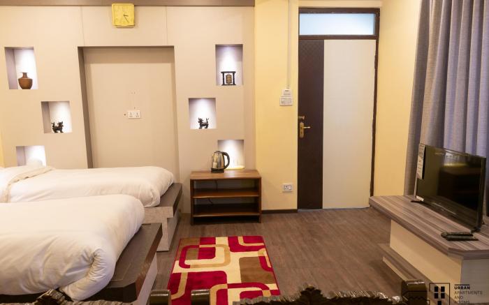 Urban Apartments and Rooms- Deluxe Room 1 