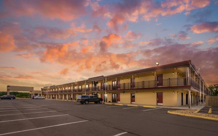 Red Roof Inn Staunton