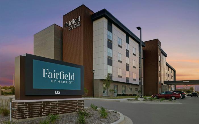Fairfield by Marriott Inn & Suites Milwaukee Brookfield