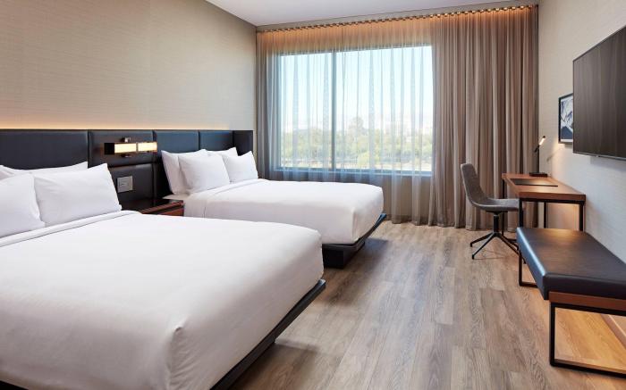 AC Hotel Phoenix Downtown
