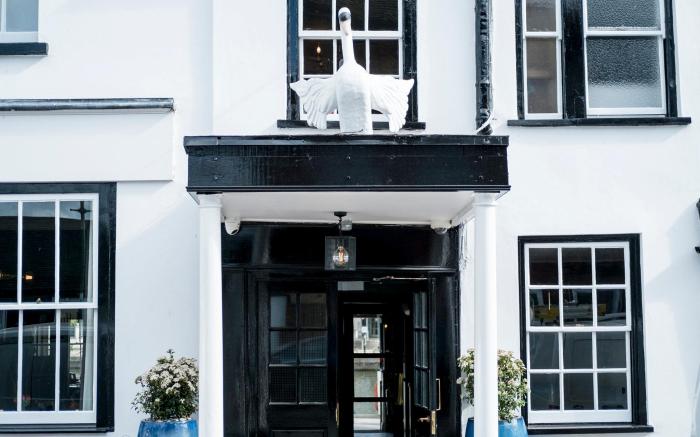 The Swan Hotel