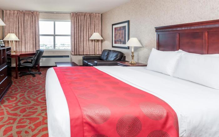 Ramada by Wyndham Sherwood Park