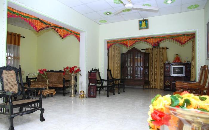 Tharurashmi Holiday Resort