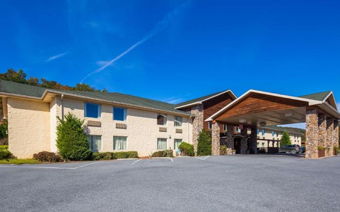 SureStay Plus Hotel by Best Western Berkeley Springs