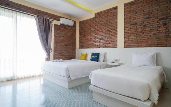 Urbanview Hotel Omah Anin Batu