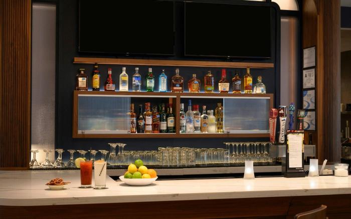 Courtyard by Marriott Charlotte Waverly