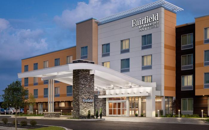 Fairfield Inn & Suites by Marriott Marquette