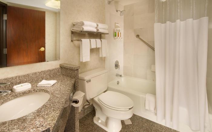 Drury Inn & Suites St. Joseph