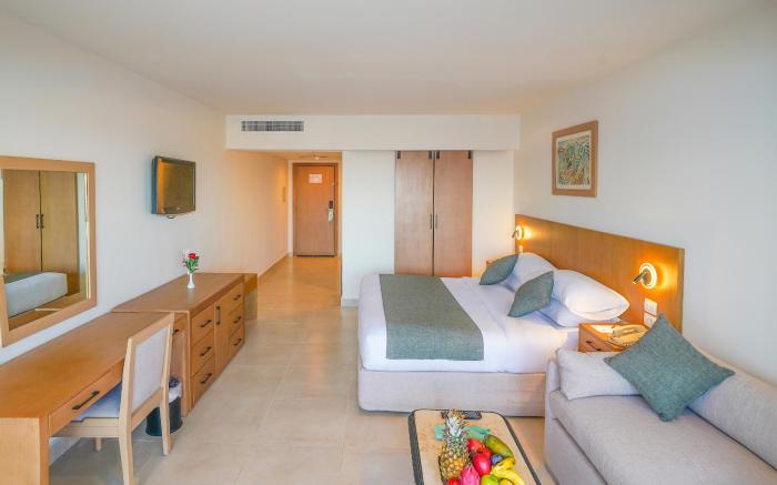 Safir Sharm Waterfalls