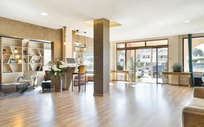 Nura Santa Ponsa & Spa