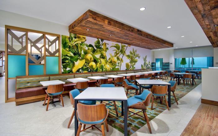 Fairfield Inn & Suites Orlando at FLAMINGO CROSSINGS® Town Center