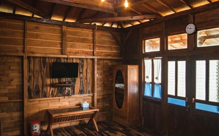 Singgasana Villa & Resto