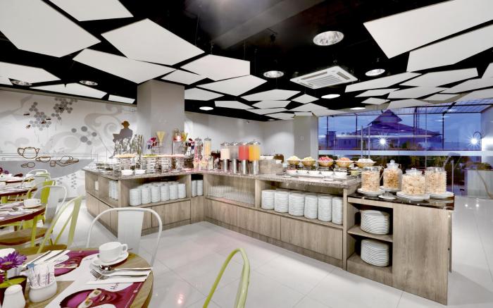 favehotel S. Parman Medan