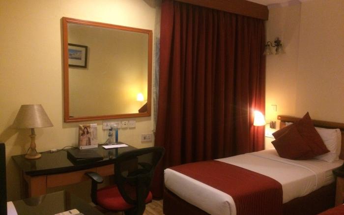 FabHotel Prime Indismart