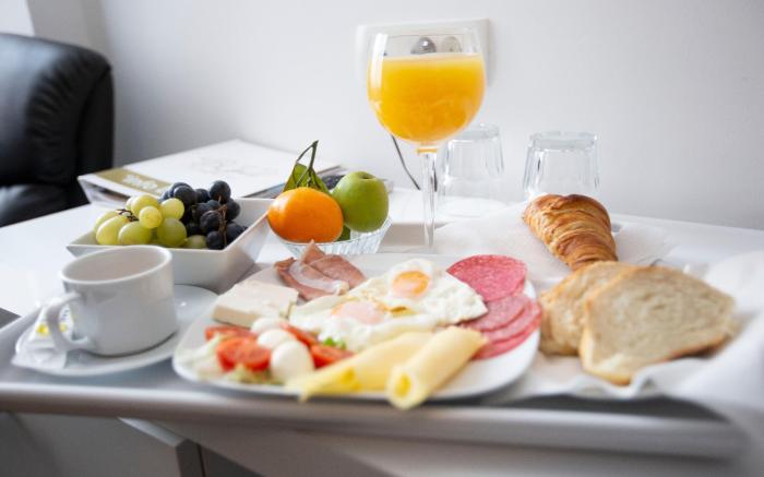 Deluxe Double or Twin Room - BGold Luxury Rooms