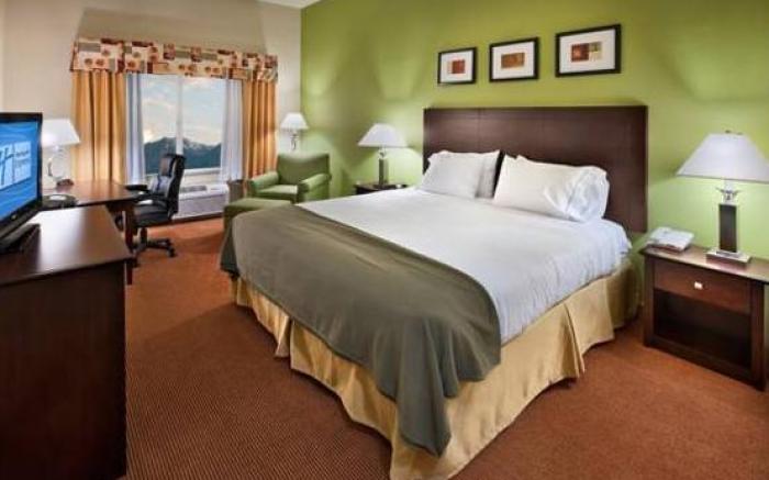 Holiday Inn Express & Suites Minden By IHG