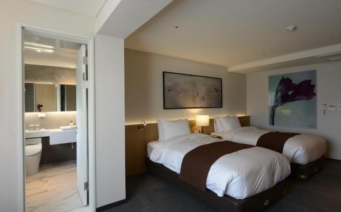 Eden Paradise Hotel