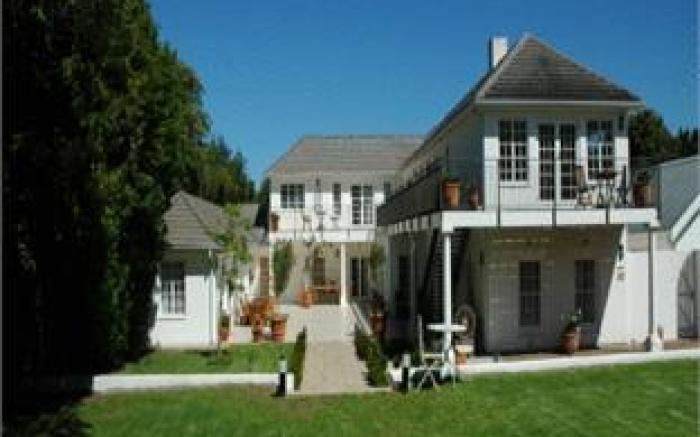 Constantia White Lodge Guest House