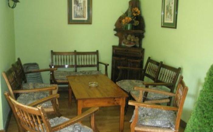 Hostal Vall D'Aneu by Arcas & Sambola