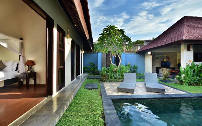 The Khayangan Dreams Villa Umalas