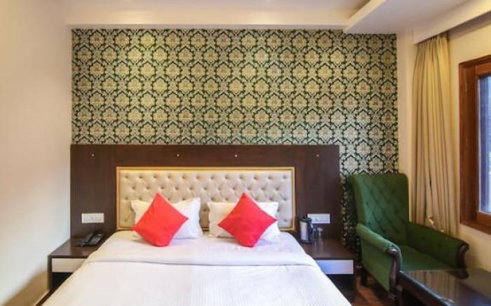 Hotel Ambika Residency