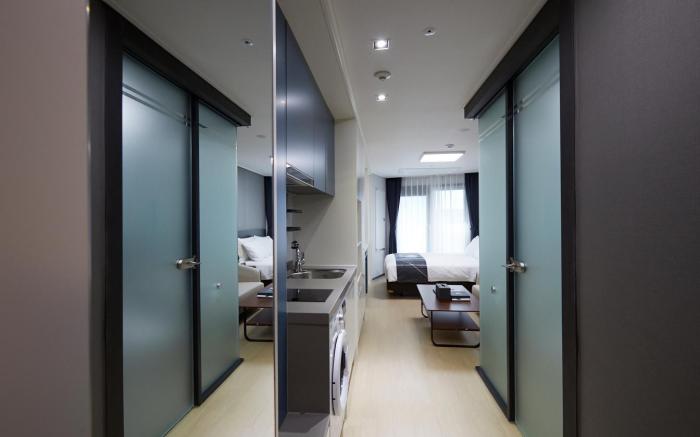 Sokcho Chonpines Beach Hotel
