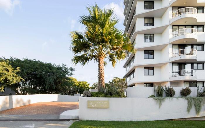 Kirribilli Riverfront Apartments