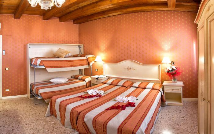 Hotel Conterie