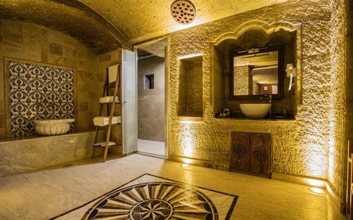 Ada Cave Suites