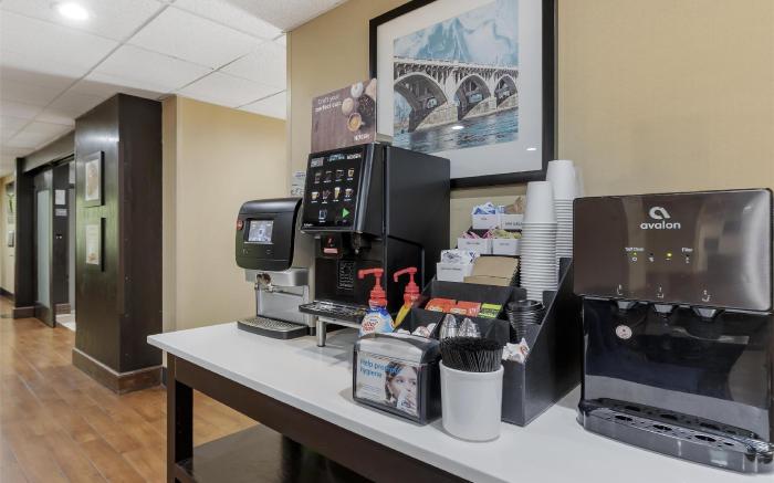Best Western Plus Lexington Inn