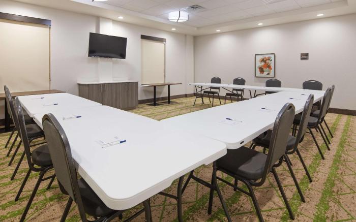 Best Western Green Oak Inn & Suites