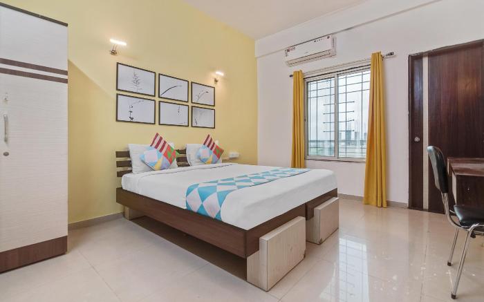 Hotel O Pioneer