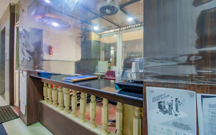 SPOT ON Indirasagar Executive