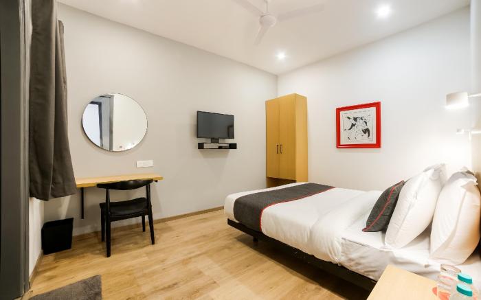 Super Townhouse Artemis Hospital Near Appu Ghar