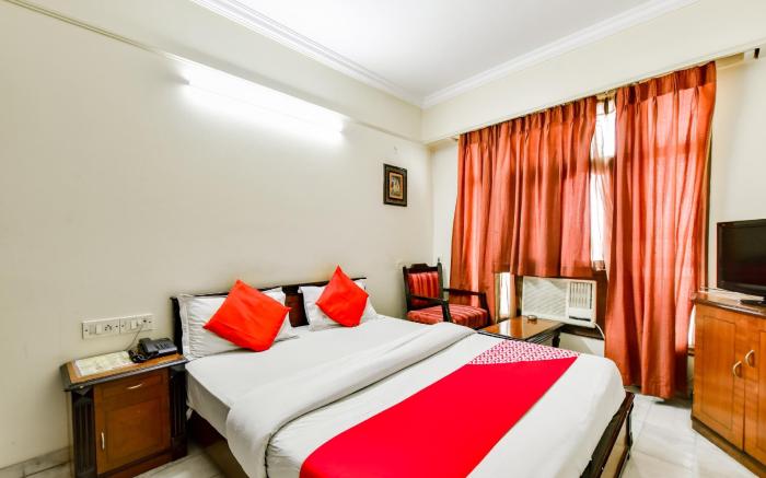 OYO 76778 Hotel Guru International