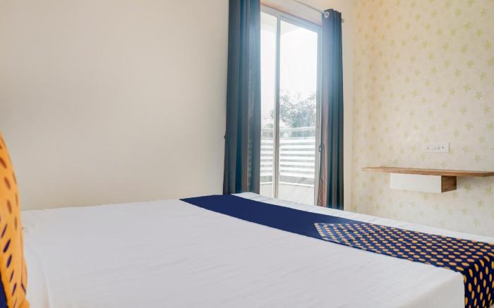 Hotel O Royal Inn Lodging