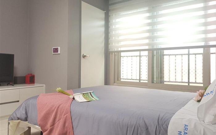 ARA Palace #1002-Dongmun Market, Airport, Old Town, Chilseong-ro, City & Ocean View