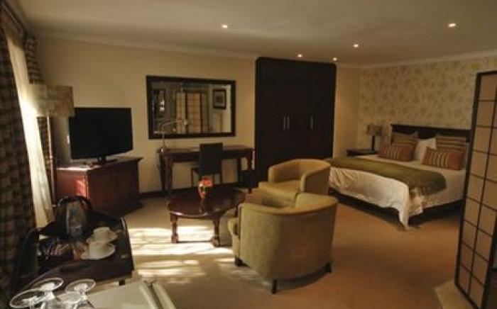 Lourie Lodge