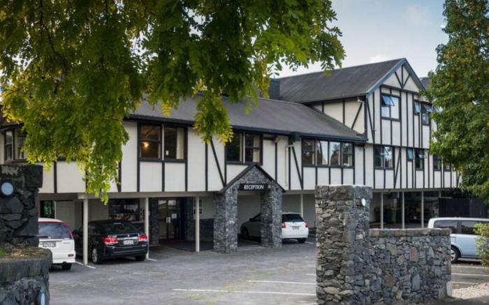 Mount Richmond Hotel
