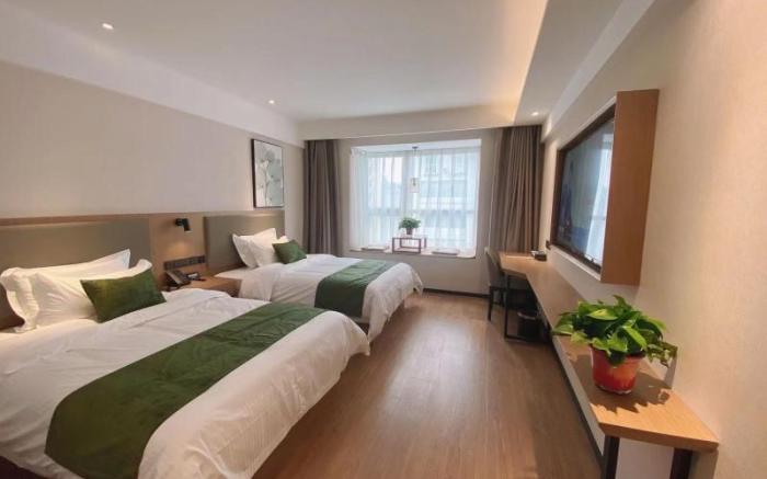 GreenTree Inn Luoyang Railway Station Wangfujing Wangcheng Park