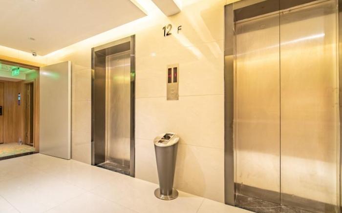 GreenTree Inn Express Deyang Changjiang Dong Road