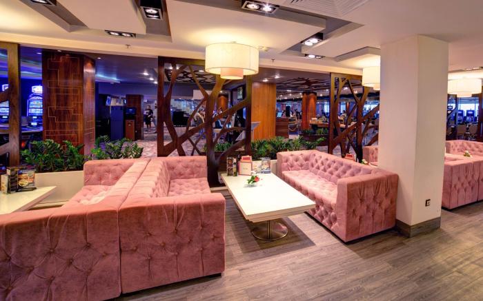 INTERNATIONAL Hotel Casino & Tower Suites
