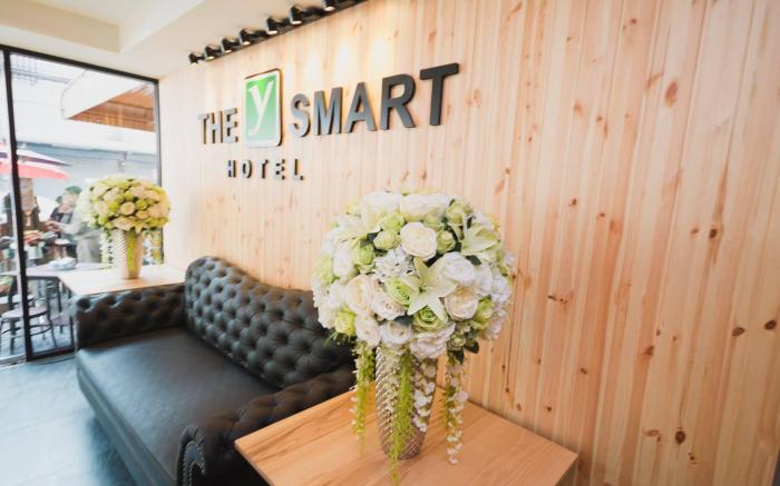 The y smart hotel