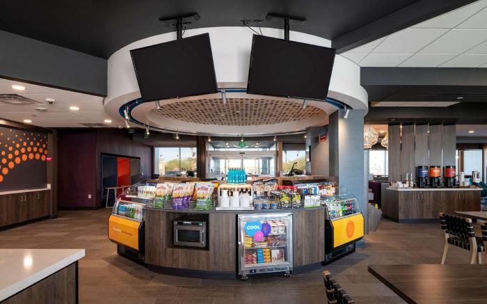 Tru by Hilton Phoenix Glendale Westgate