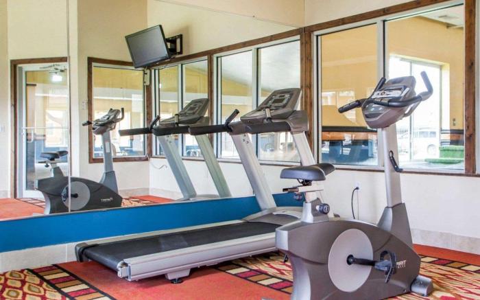 Quality Inn & Suites Kansas City - Independence I-70 East